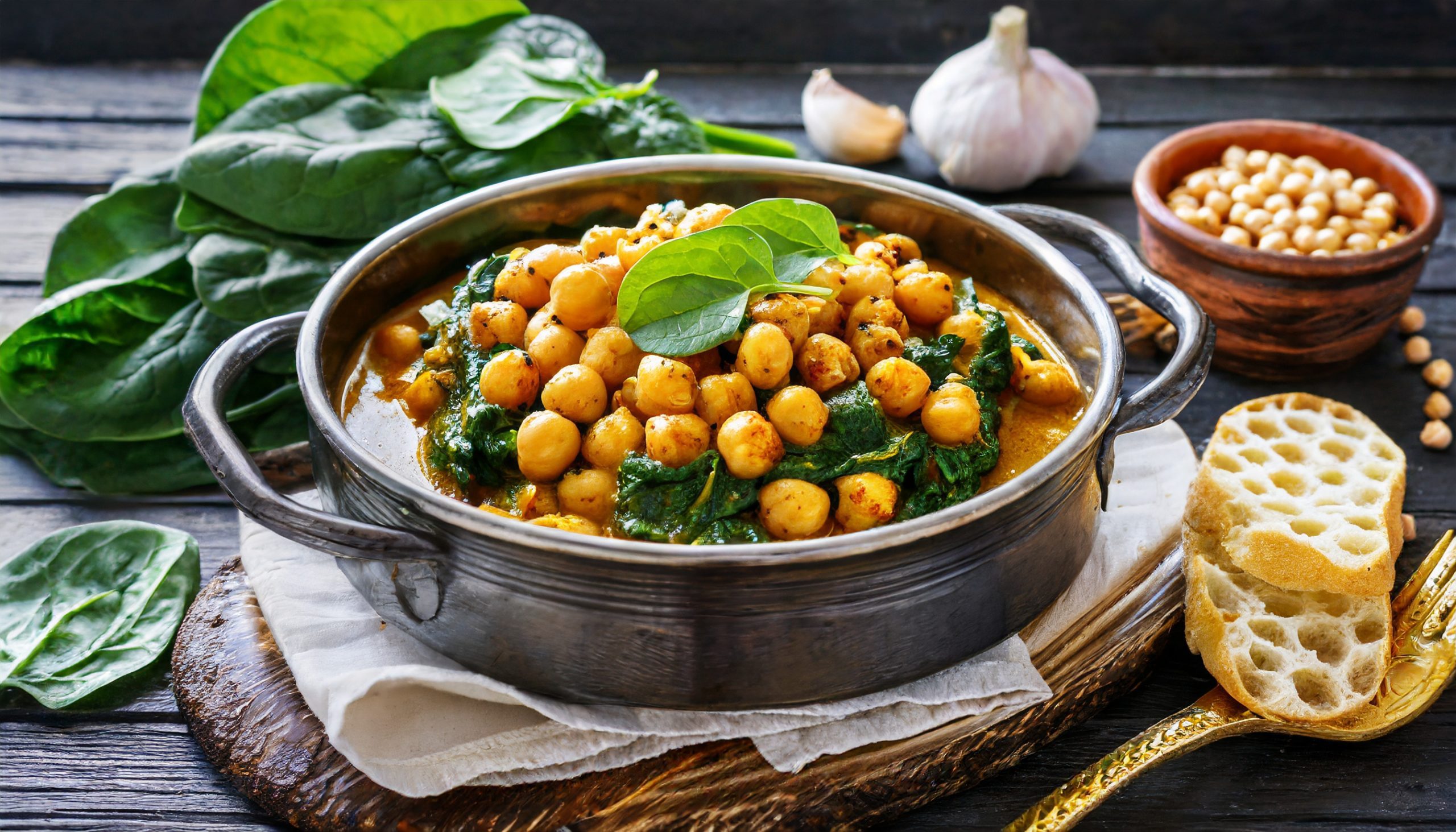 Kikkererwten en spinazie curry