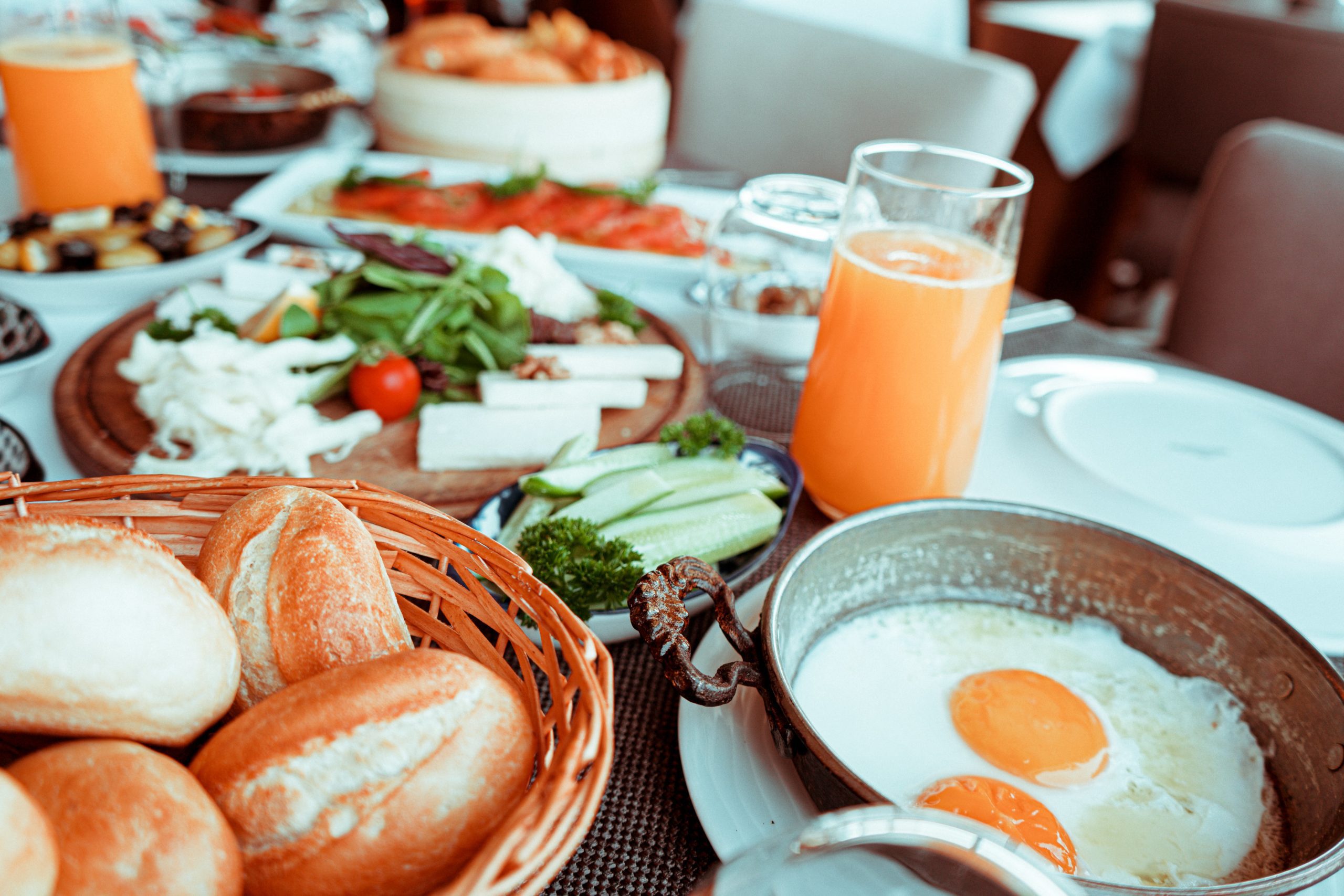 De voordelen van het overslaan van het ontbijt